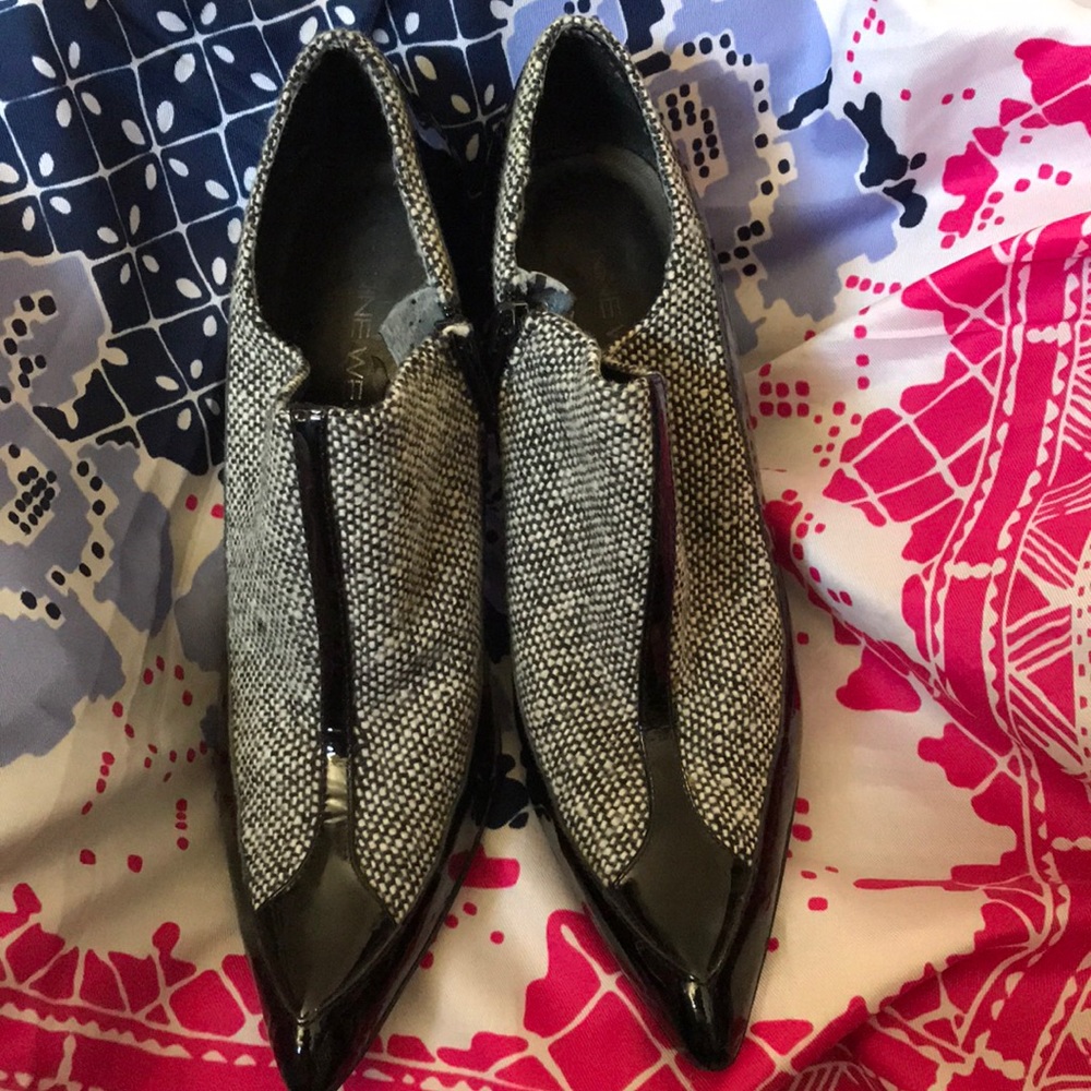 Black Nine West bootie